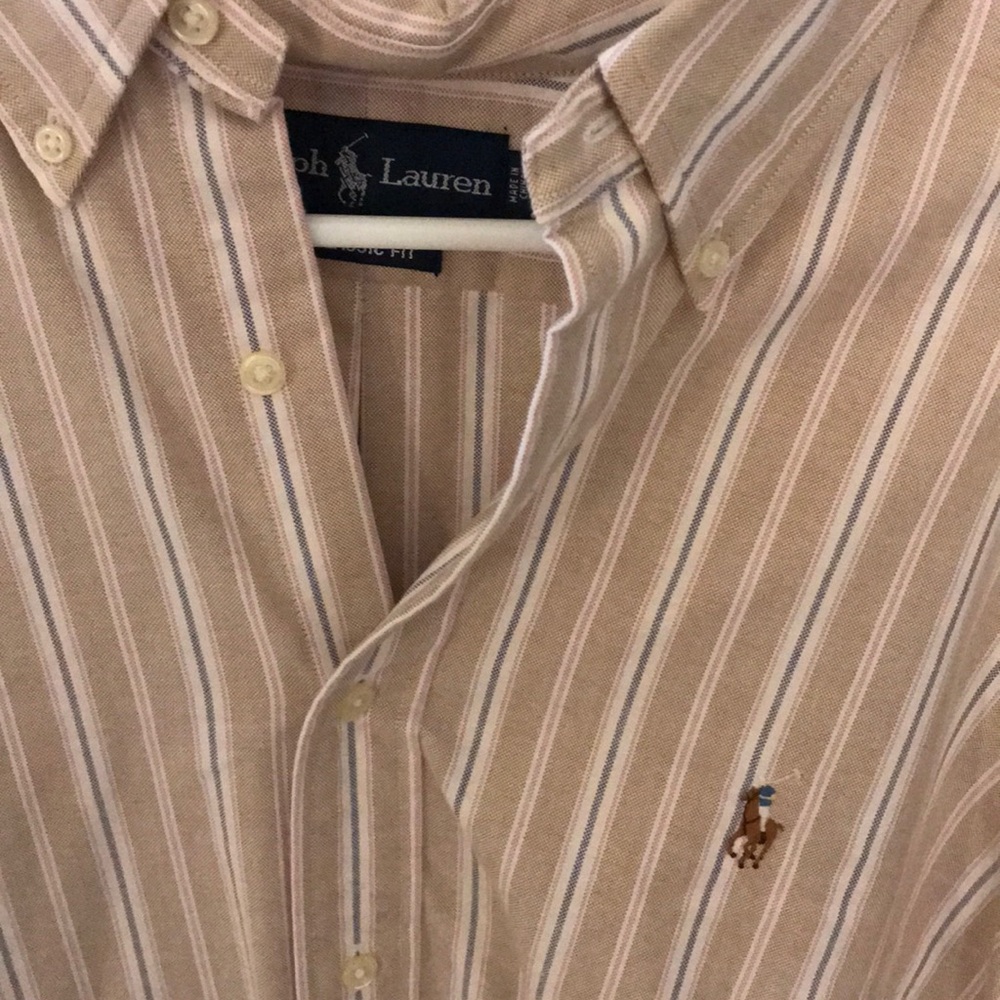 Long sleeve button down - Picture 2 of 3
